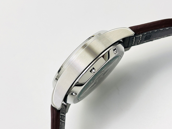 アイ・ダブリュー・シー素材ディテール